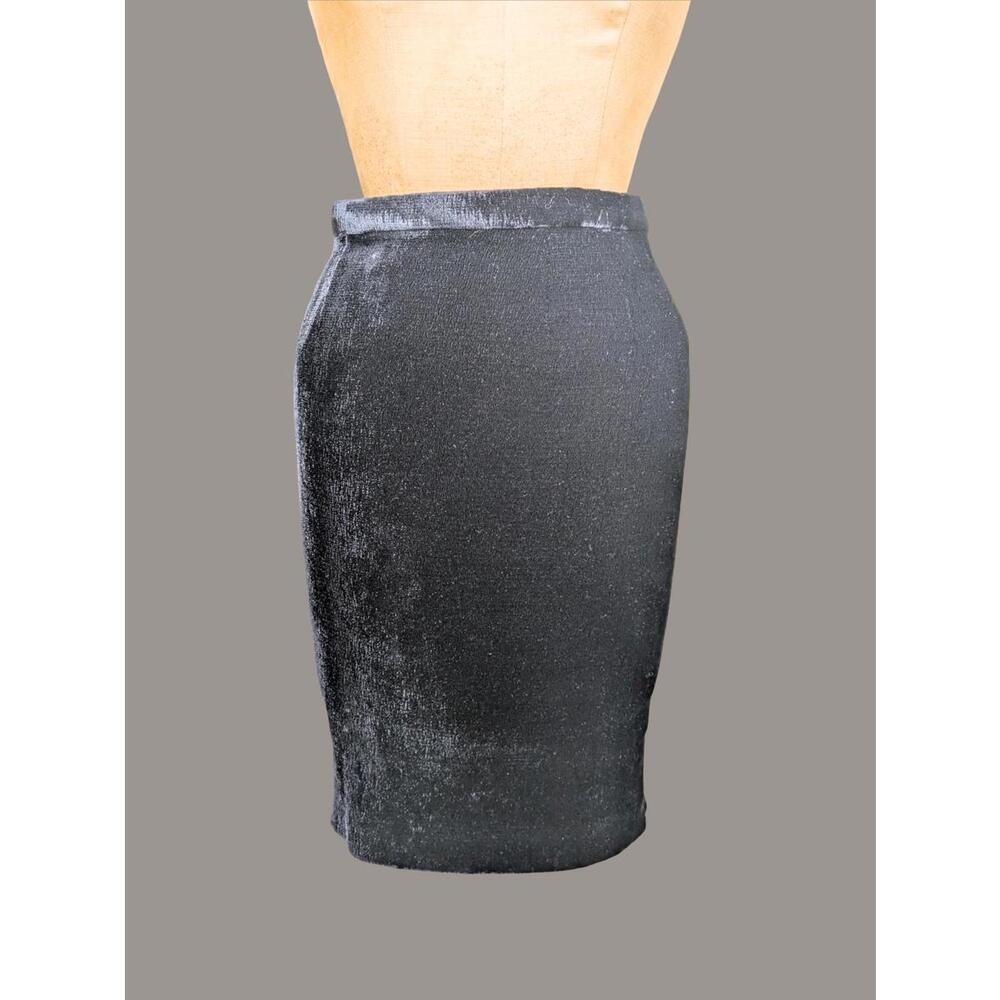 1990's karl lagerfeld velvet skirt